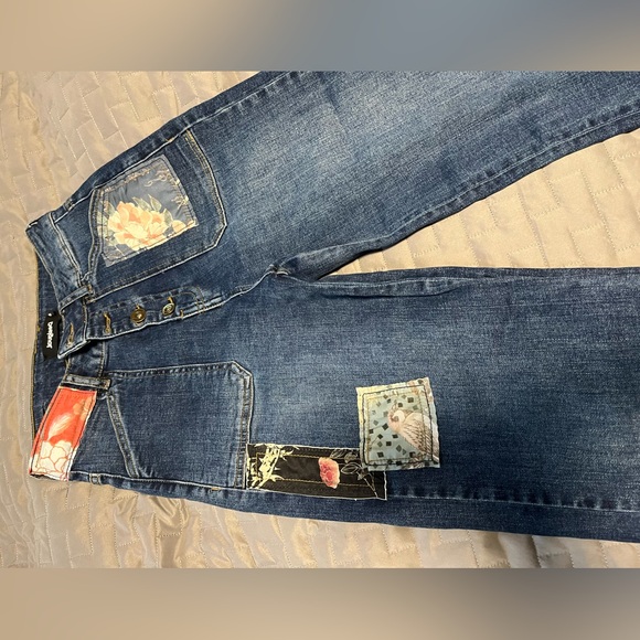 Wide leg, high rise jeans - Picture 4 of 5